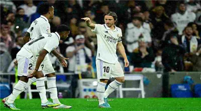 ثلاثية ريال مدريد على إشبيلية تبتعد به في صدارة الليجا