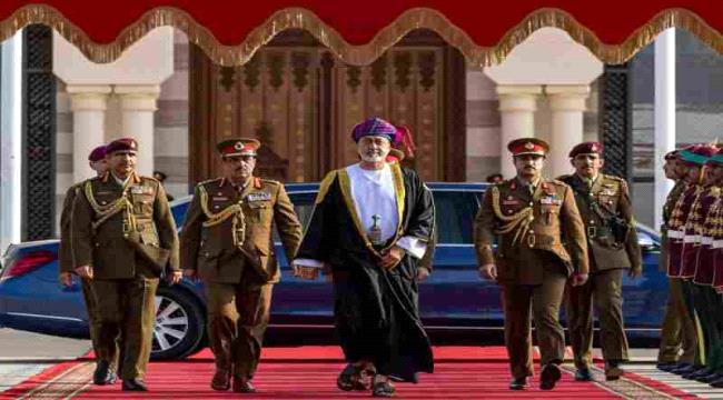سلطان عمان في البحرين: خطوة في اتجاه توثيق الروابط مع المحيط الخليجي