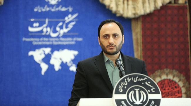 هتافات ضد خامنئي تقطع كلمة للمتحدث باسم الحكومة في طهران