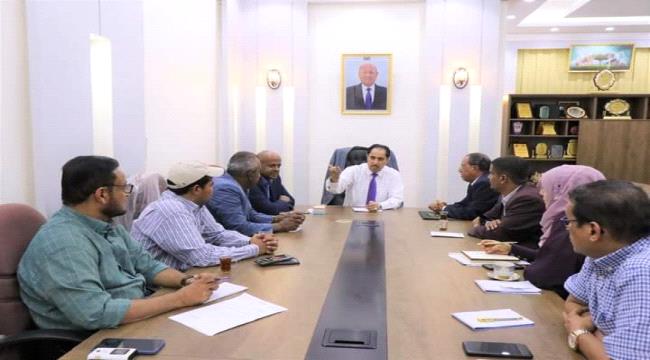 وزير الشباب والرياضة اليمني يلتقي إدارة نادي التضامن شبوة