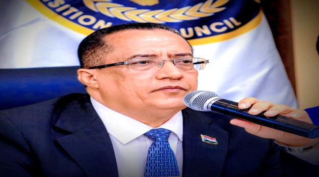 الخُبجي يبعث برقية عزاء ومواساة إلى مدير عام مطار عدن الدولي