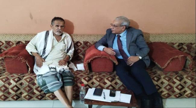 الشعيبي يطمئن على صحة الدكتور السعدي في عدن