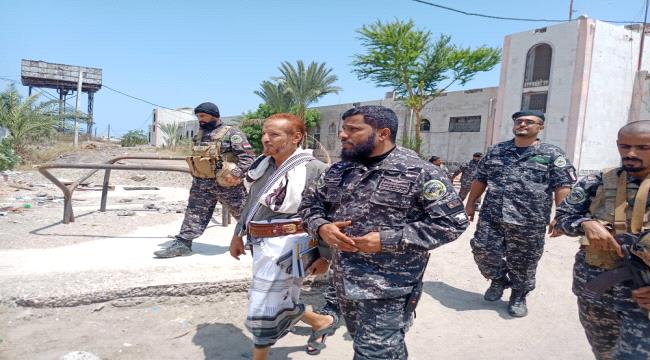 قائد قوات حرس المنشآت يلتقي عميد الأسرى الجنوبيين "المرقشي"
