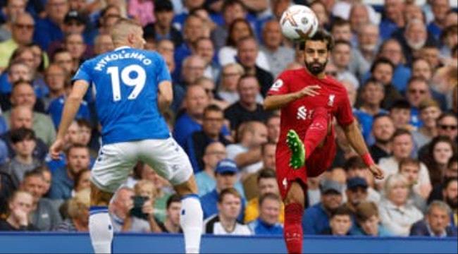 إيفرتون يوقف ليفربول.. وصلاح يواصل صيامه