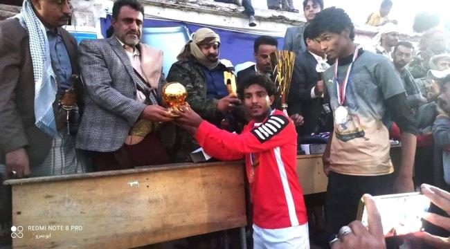 لودر عمر المسبحي يتوج بجائزه افضل لاعب في بطوله باصغير