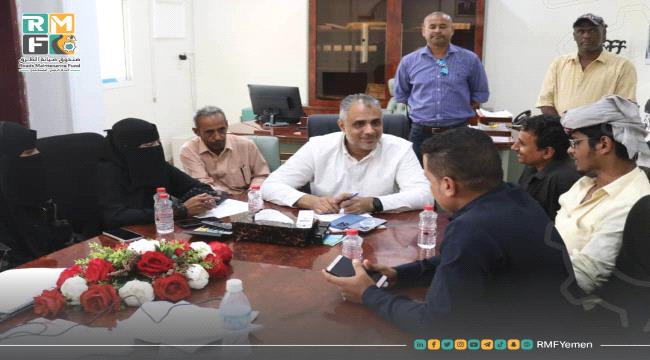 الإشادة بإنجازات صندوق صيانة الطرق والجسور في أبين 