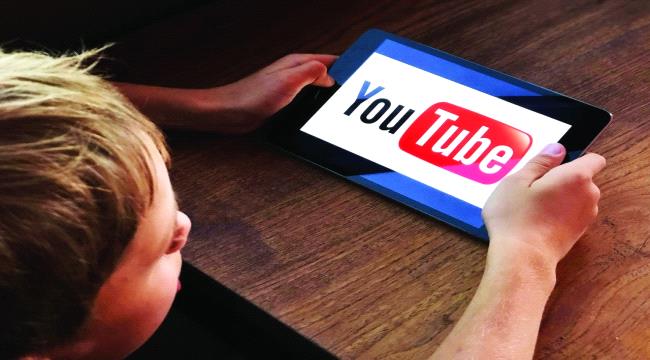 يوتيوب» يقلل النوم الكافي للمراهقين