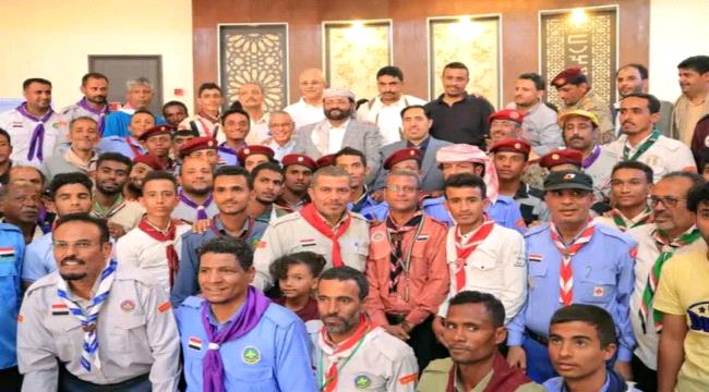 الكشافة تنظم مخيم وطني وإيقاد شعلة 26 سبتمبر في مأرب 