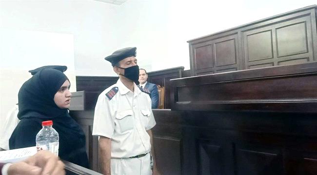 صراخ هستيري للأم القاتلة.. محكمة مصرية تصدر حكمها بحق قاتلي الطفلة روجينا