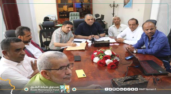 بتمويل البنك الدولي ..صندوق الطرق  وال UNOPS  يناقشان بدء تأهيل" جولة الرحاب الى جولة كندين نكسن" بالعاصمة عدن 
