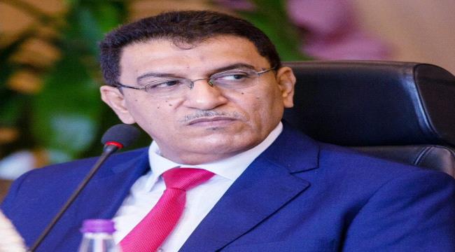 اتحاد المؤرخين العرب يكرم البروفيسور اليمني «طه حسين هُديل»