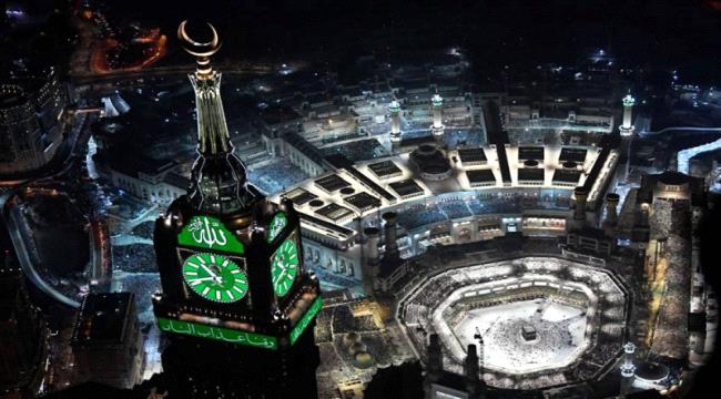 من القناديل إلى "الليد".. تاريخ تطور الإضاءة في الحرم المكي