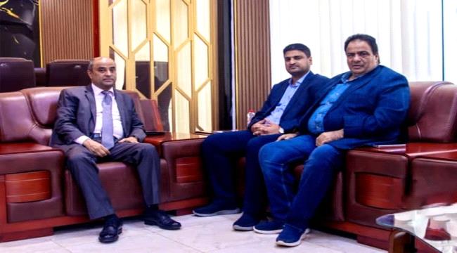 بن بريك يناقش مع الوليدي والجريري تعزيز أداء شركة النفط اليمنية