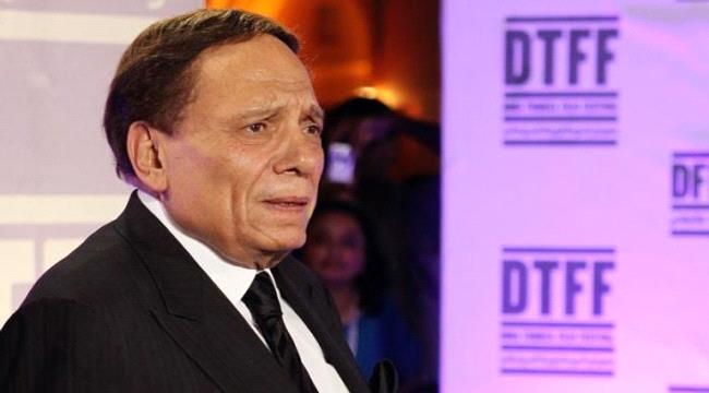 فنان يعلن عفوه عن عادل إمام: "مريض وسيتعامل الله معه"