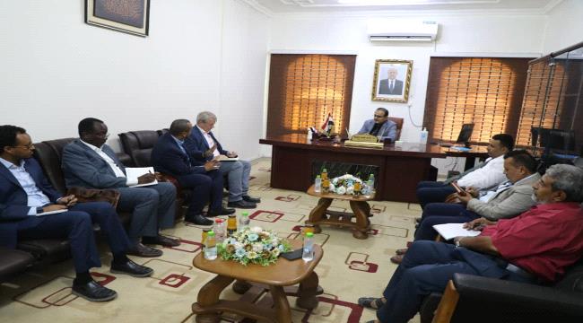 وزير الصحة يلتقي الممثل المقيم لمنظمة اليونيسيف في بلادنا