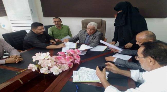 جامعة لحج توقع اتفاقيتين مع بنكيين خاصين لصرف مرتبات منتسبيها
