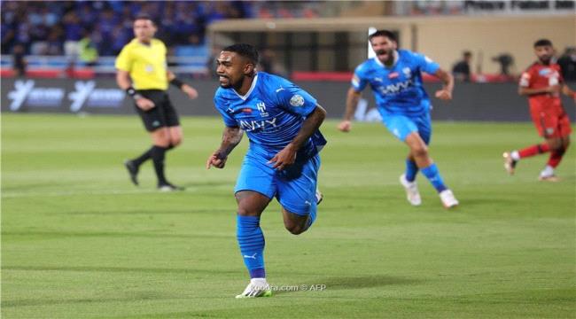 الهلال يحقق فوزاً سهلاً على الإتفاق في الدوري السعودي