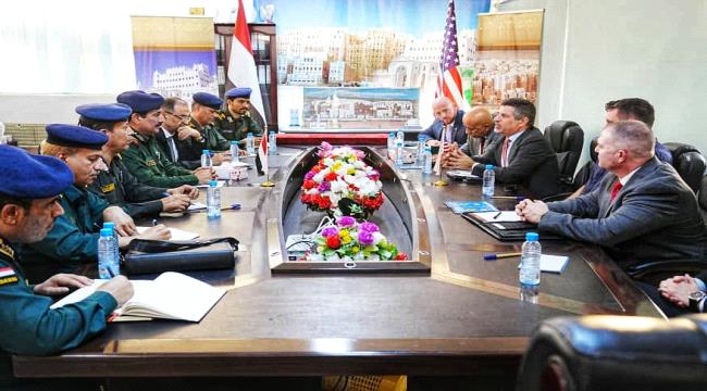 وزير الداخلية يبحث مع السفير الامريكي التعاون في مجال مكافحة الإرهاب والجريمة المنظمة