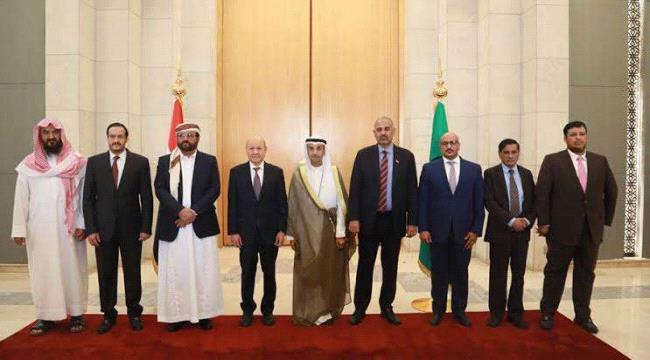 كل من تربعوا على السلطة في الجنوب اشبعونا بيعاً "للوهم"