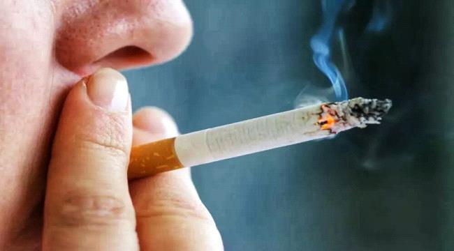 التدخين يسبب الإصابة بهشاشة العظام