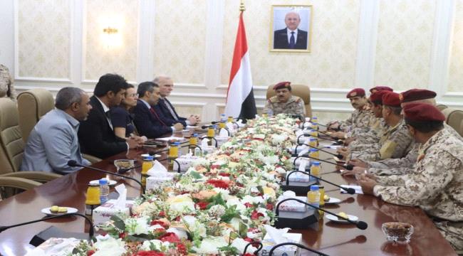 لقاء يمني أمريكي في عدن لمحاربة التطرف