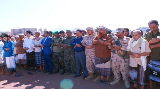 تشييع رسمي وشعبي مهيب للشهيدين القائدين "بارجيله" و "العلياني" في ردفان