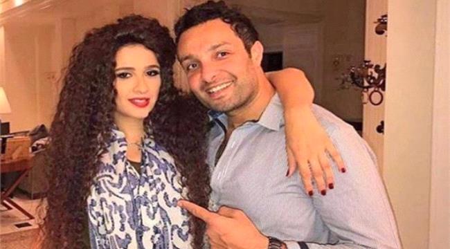 شقيق ياسمين عبد العزيز يتغزل بهذه الفنانة... والجمهور ينتقده