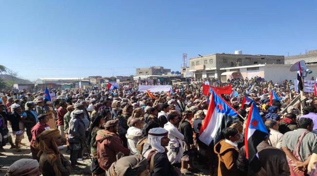 دعوة جادة لمراجعة الموقف من تحالف الضرورة المؤقت !