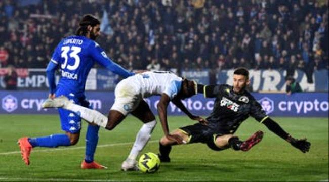 أوسيمن يقود نابولي للفوز على إمبولي في الدوري الإيطالي