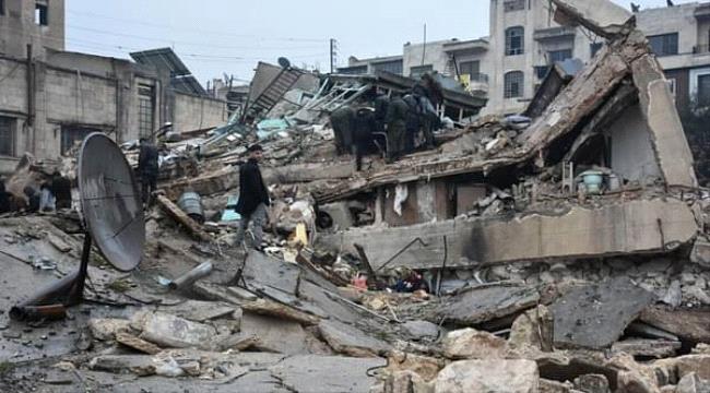 جلسة تصوير لفتيات فوق أنقاض الزلزال بسوريا تثير الجدل