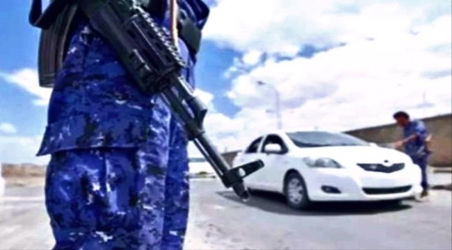 سيئون.. مقتل جندي يمني مستجد في العسكرية الأولى أثناء زرع عبوة ناسفة