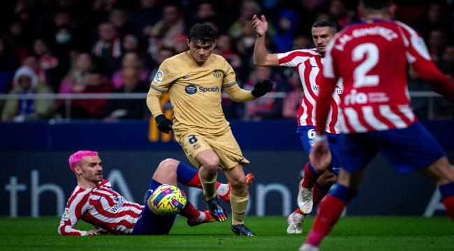 برشلونة ينجز مهمة إسقاط أتلتيكو مدريد وينفرد بصدارة الدوري الإسباني