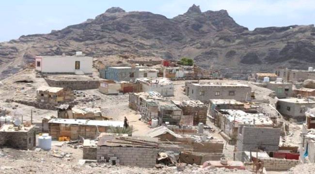 عدن.. الزحف العشوائي يلتهم مهلكة الفرس "الزرادشتية" ويقترب من الدروب السبعة "برج الصمت" 