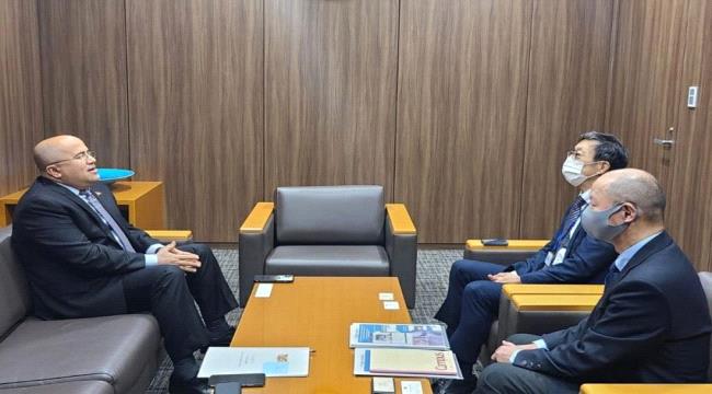 السفير السنيني يبحث مع الجانب الياباني امكانية زيادة المنح الدراسية للطلاب اليمنيين