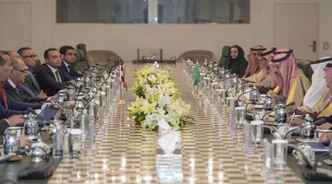 رفض سعودي مصري لاي تدخل خارجي بالعراق والعمليات العسكرية في سوريا