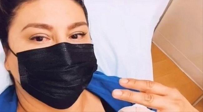تصاب بسرطان الجلد نتيجة جرح في صالون التجميل