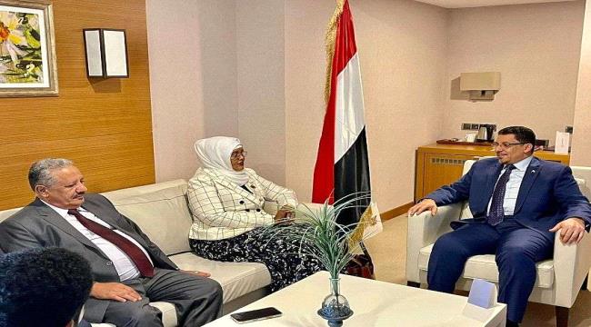 وزير الخارجية اليمني يلتقي النائب الأول لرئيس البرلمان الصومالي