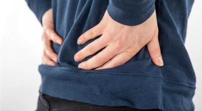 آلام الظهر تنذر بأمراض خطيرة