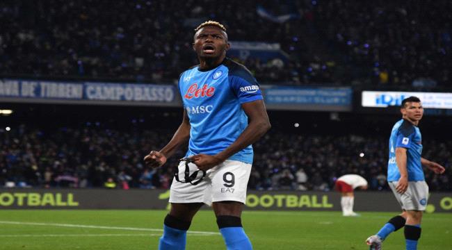 نابولي يواصل دهس الخصوم بقهر روما في الدوري الإيطالي