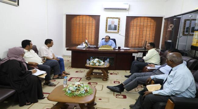 وزير الصحة يطلع على الوضع الصحي بمحافظتي الضالع وسقطرى