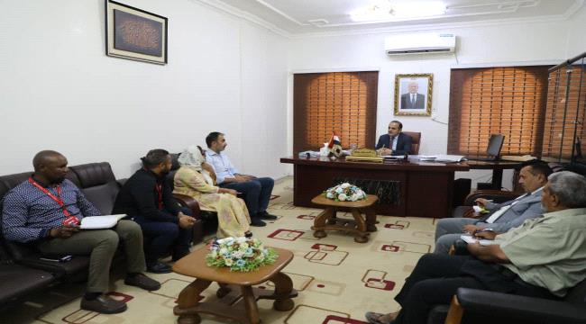 وزير الصحة يلتقي المدير الإقليمي لمنظمة سيف شيلدرن