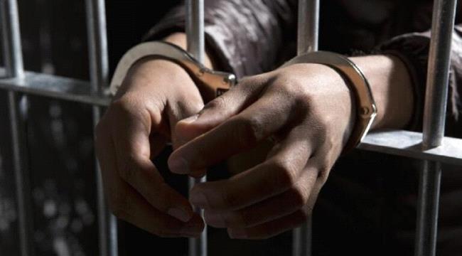 فتح تحقيق في مقتل رجل "ستيني" على يد ابنه