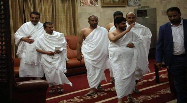 صحفي يمني : الوفد الذي غادر صنعاء يهدف لتوسيع حدود الهدنة بين الجانبين 