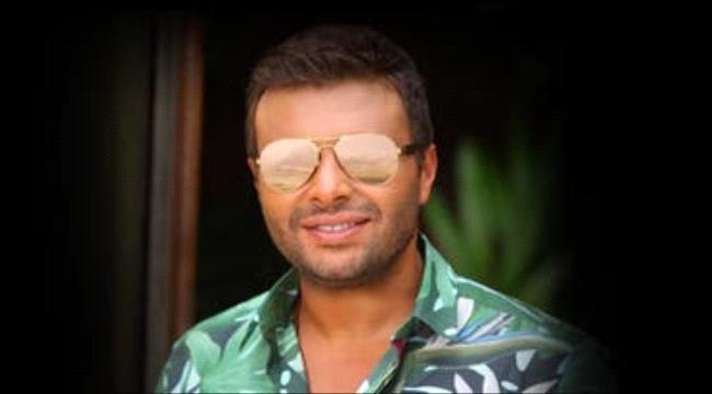 المطرب المصري رامي صبري يجري جراحة تجميل في الوجه