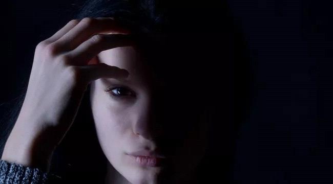 هل هناك علاقة بين الاكئتاب والإصابة بالسكري ؟