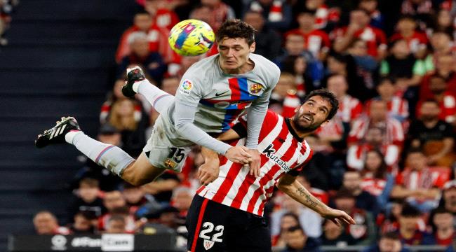برشلونة يفلت من جحيم سان ماميس بفوز صعب على بلباو