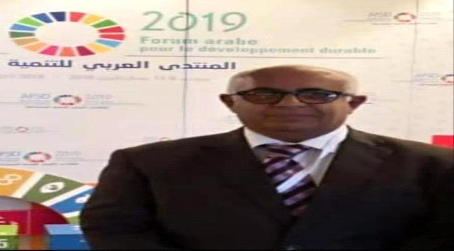 ما يؤلم الشجرة ليس الفأس..! 