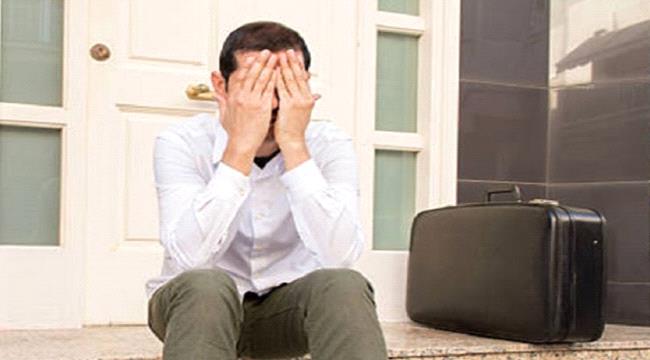 لماذا يلجأ بعض الآباء إلى طرد أبنائهم من المنزل؟