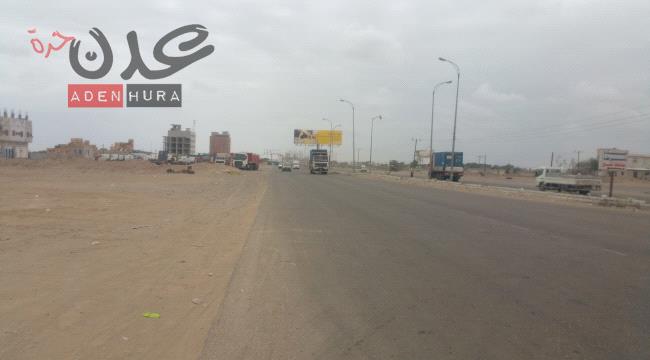 نجاة نساء وأطفال من حريق اندلع داخل حافلة ركاب في أبين 