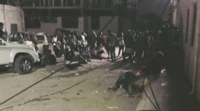 لجان "ليلية" تعمل بعشوائية في المعسكرات الجنوبية